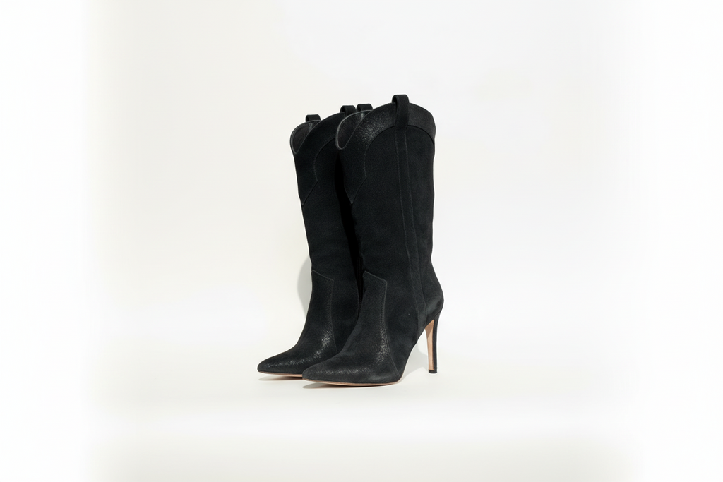 Sienna in Black Suede