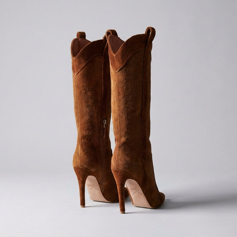 Sienna in Brown Suede.